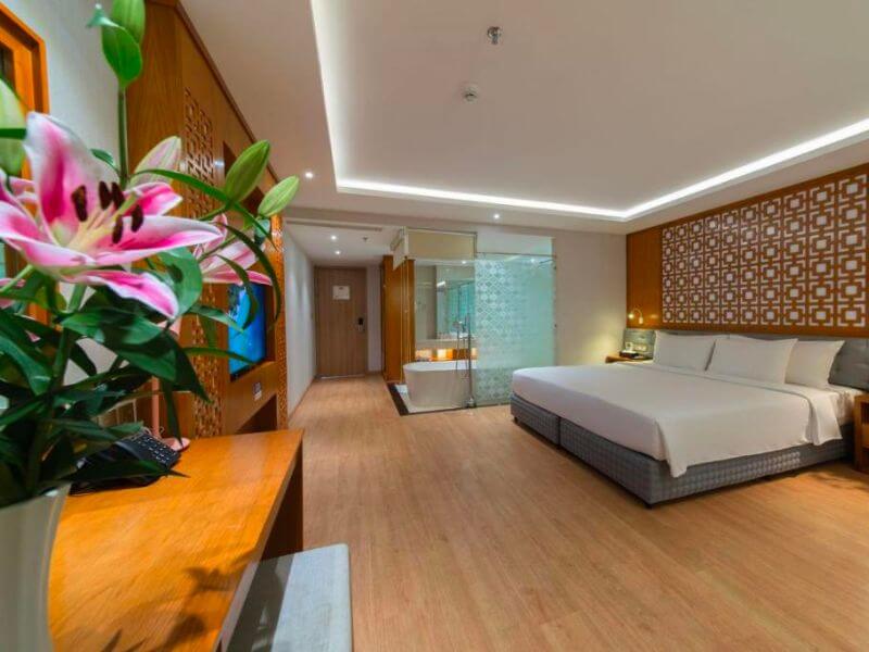 Large Twin Room